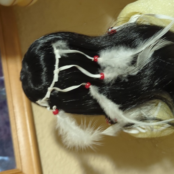 New Vintage Collectible Paradise Galleries Porcelain Native American Doll 17" - Picture 12 of 16